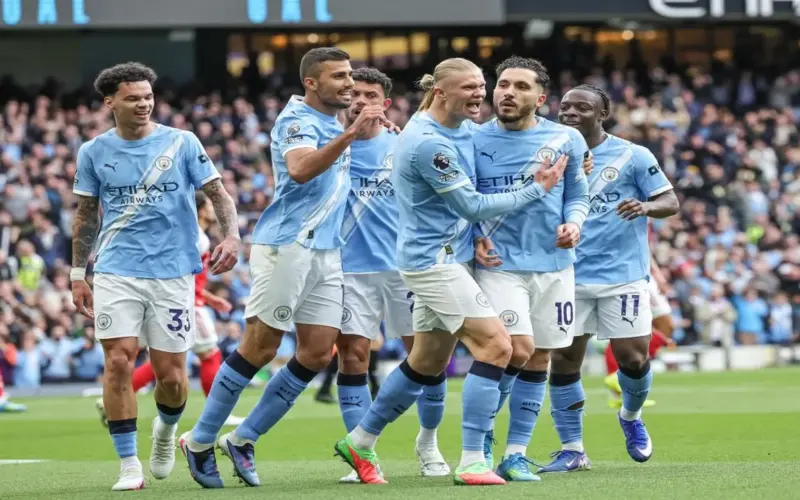 بعد برناردو.. لاعب جديد يقرر المغادرة عن مانشستر سيتي